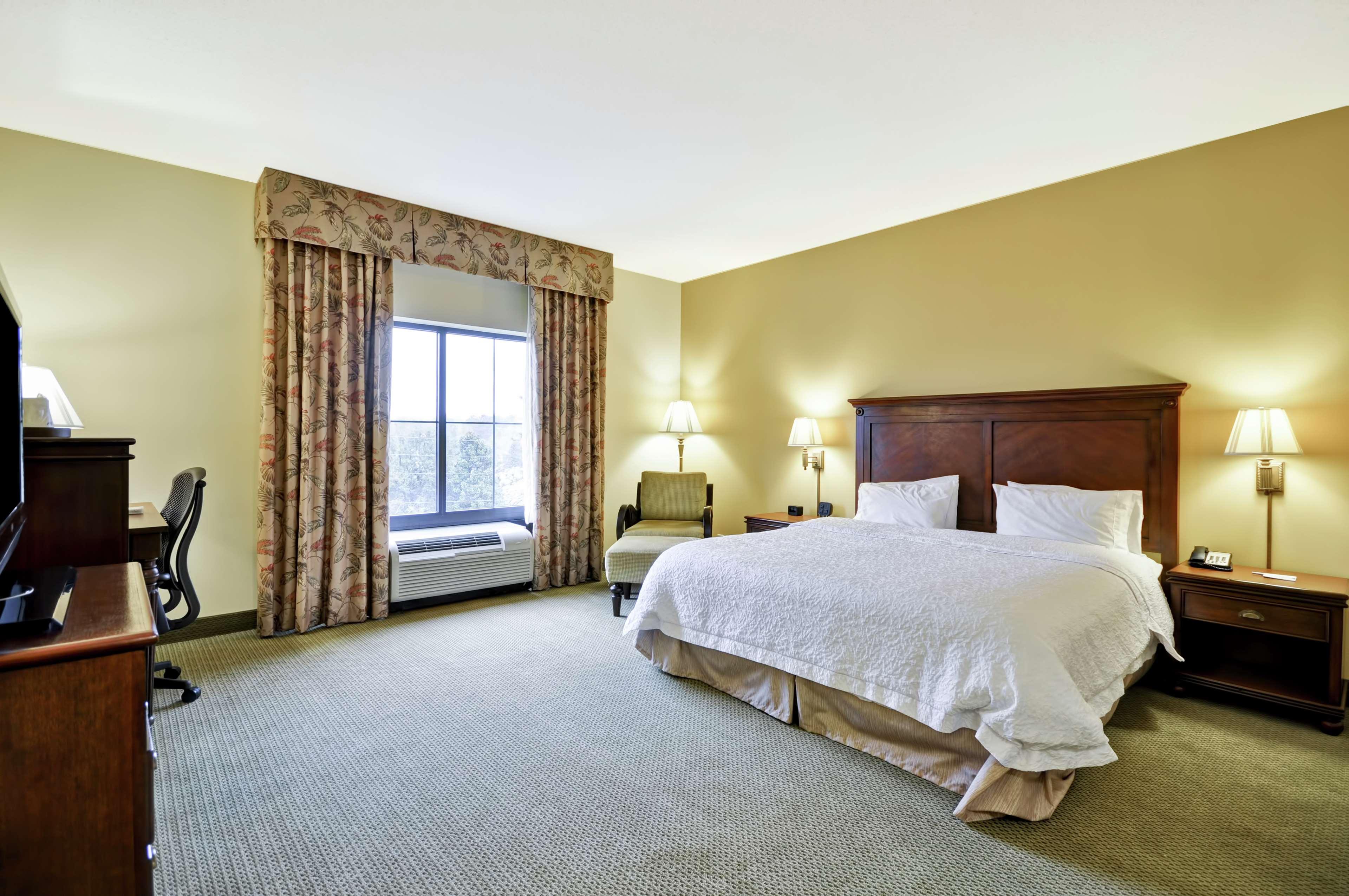 Hampton Inn & Suites North Charleston-University Boulevard Eksteriør billede