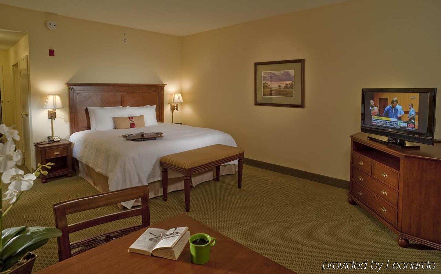 Hampton Inn & Suites North Charleston-University Boulevard Værelse billede